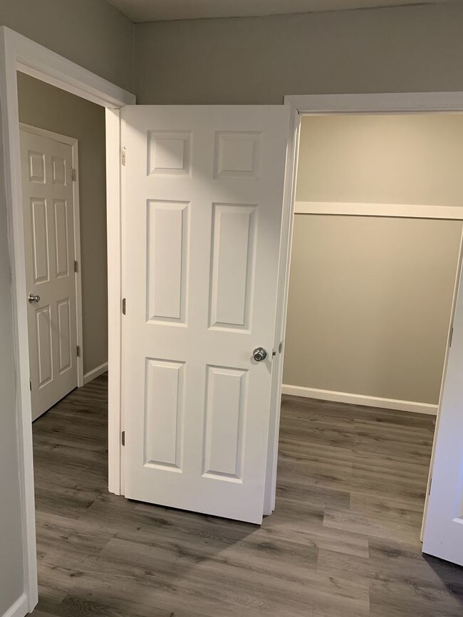 Fairfax Apartment for Rent 10025 Mosby Woods Dr Fairfax VA 22030