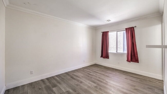 Building Photo - 1425 Bow Creek Ct