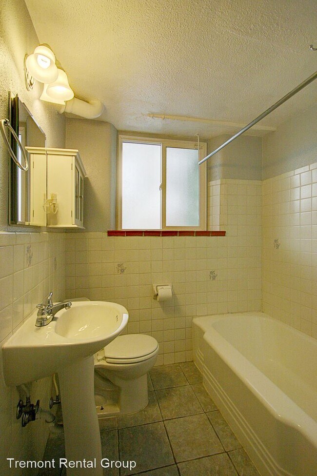 Building Photo - 4 br, 2 bath House - 4595 Wolff St