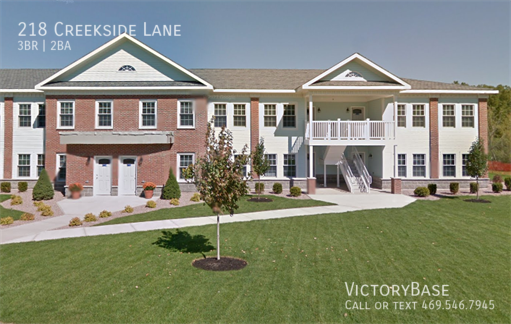 Building Photo - 218 Creekside Ln