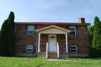 Building Photo - 811 Cedarcrest Dr