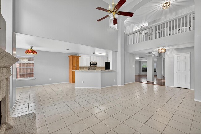 Building Photo - 2202 Laurel Branch Way