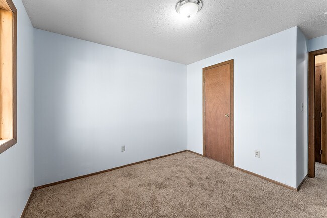 Bedroom 3 - 4012 E 24th St