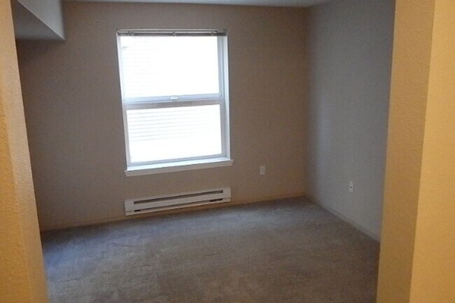 Building Photo - Spacious 2 Bedroom/2 Bath Apartment in First Hill