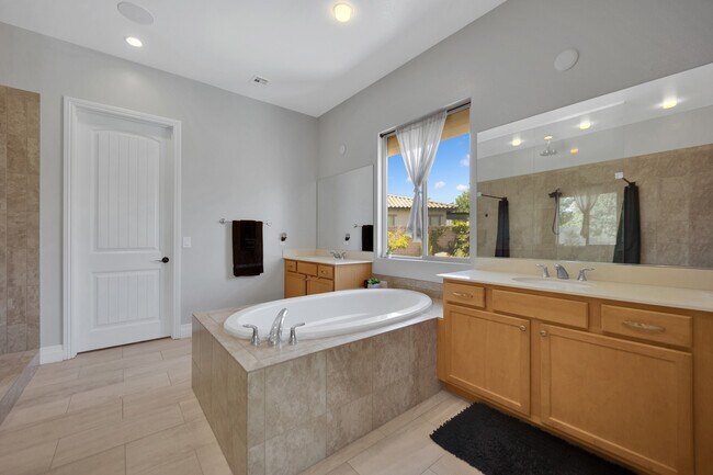 Building Photo - 53 Cantabria Coast St