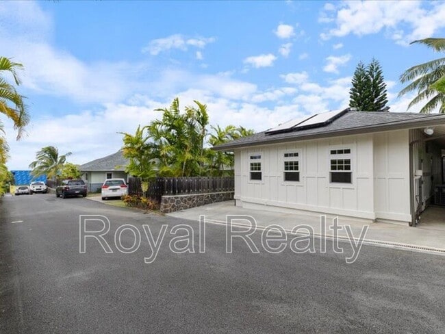 Building Photo - 44-295 Kaneohe Bay Dr.