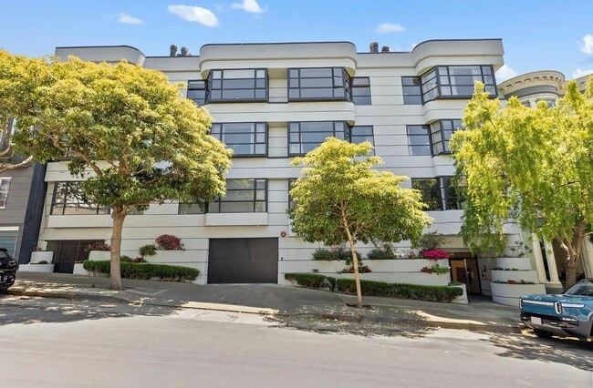 Building Photo - 1425 Vallejo St.