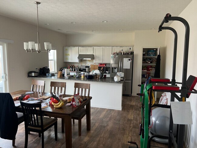 Building Photo - 3 Bed, 2 Bath plus Bonus Room in West Lafayette