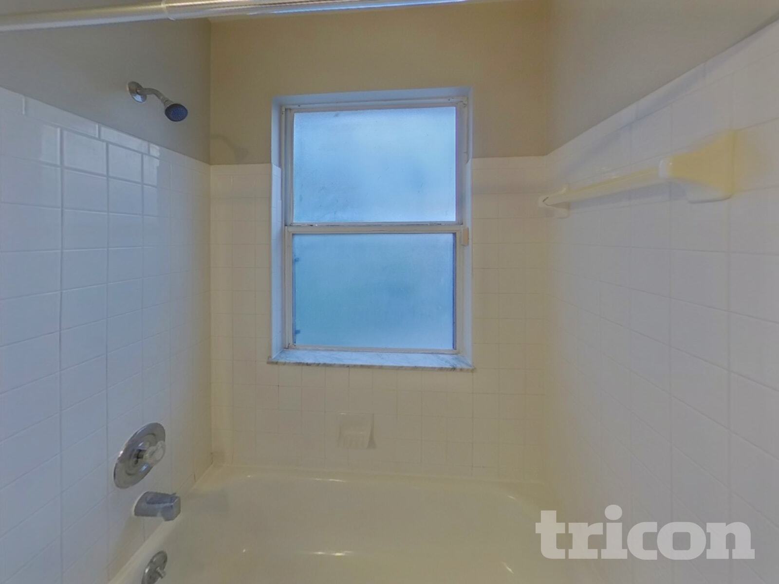 Building Photo - 528 Nevada Loop Rd