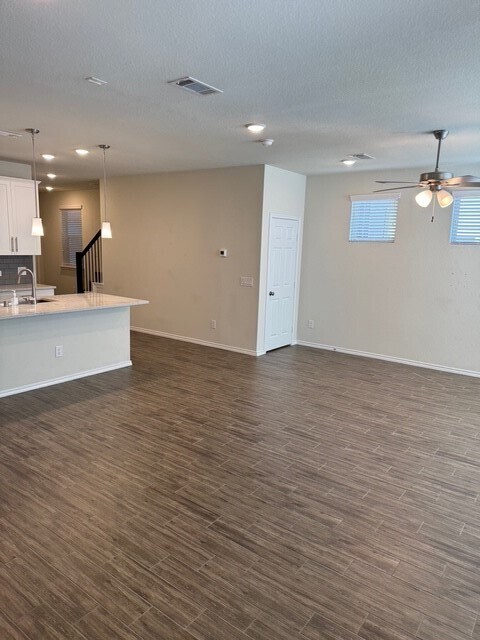 Building Photo - 3415 Avondale Vw Dr