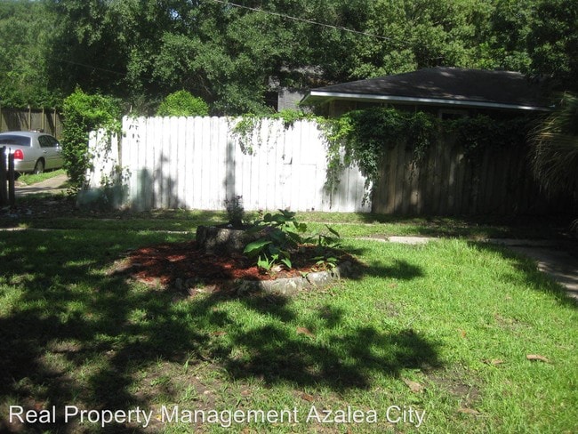 Building Photo - 3 br, 2 bath House - 301 Chidester Ave