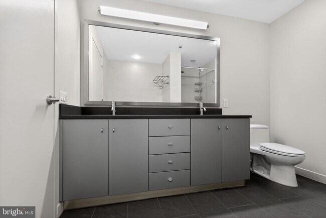 Building Photo - 2101 Market St