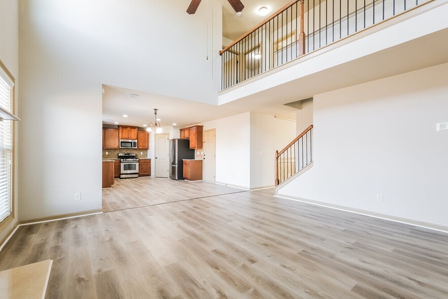 Building Photo - 3353 Sag Harbor Ct NE