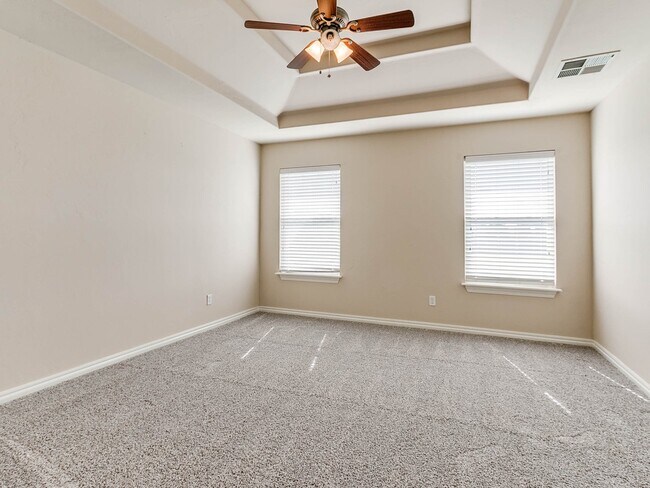 Building Photo - 2724 Busheywood Dr
