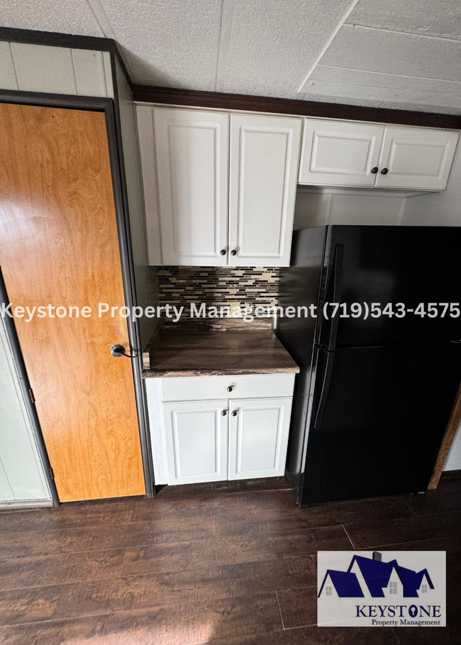 Building Photo - $275 Off - Move In Special! Country Living...