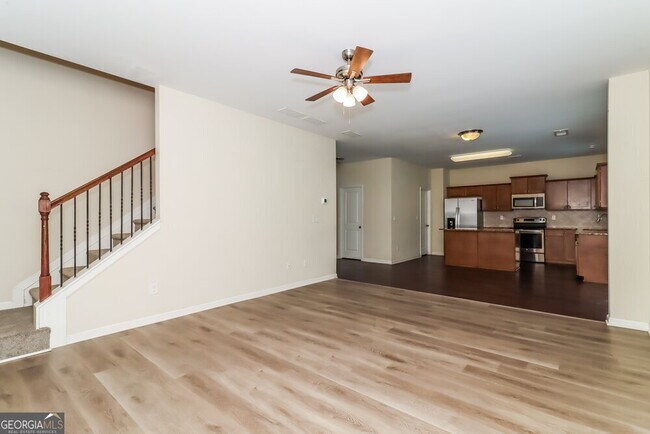 Building Photo - 430 Darbys Run Ct