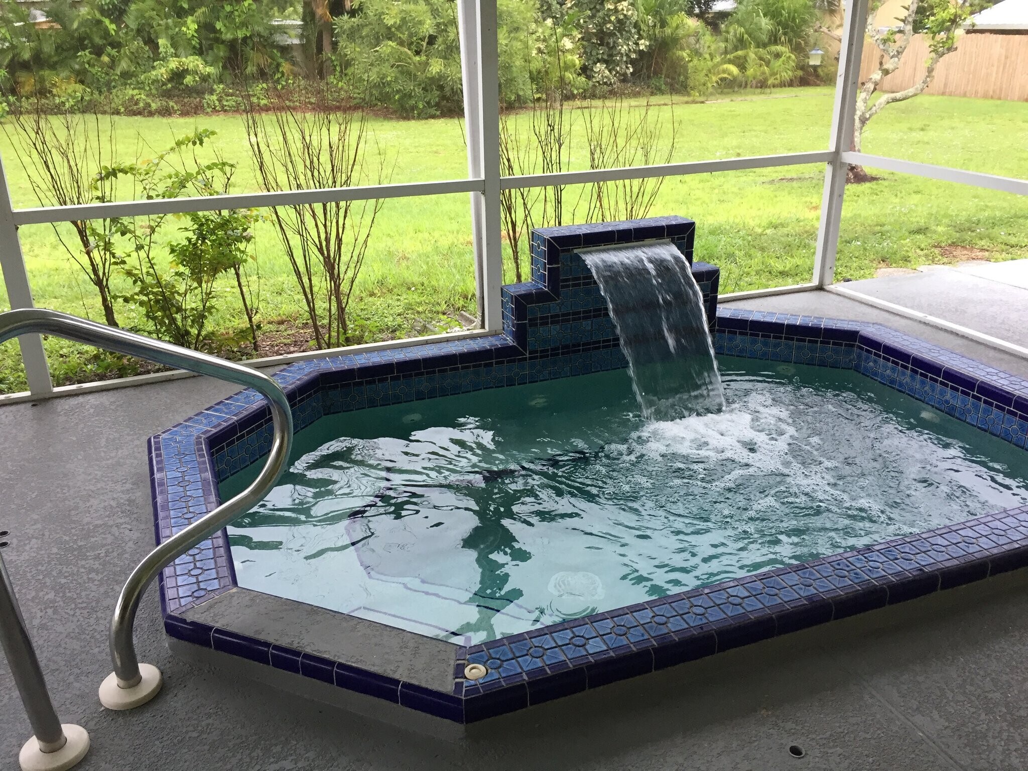 Building Photo - 5232 Raintree Ln