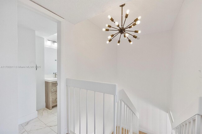 Building Photo - 3809 SW 82nd Ave