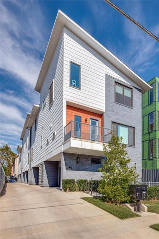 Building Photo - 5923 Hudson St