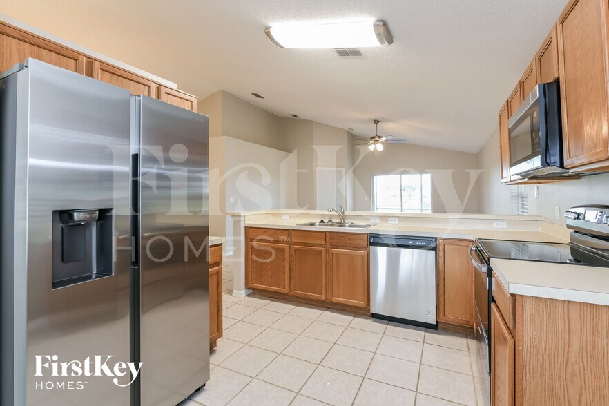 Building Photo - 148 Heavenwood Ct