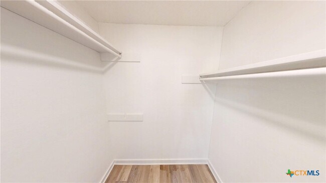 Building Photo - 4118 Ermine Trail
