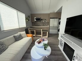 Building Photo - 7704 Independence Ave