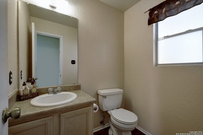 Building Photo - 3022 Gypsy Point