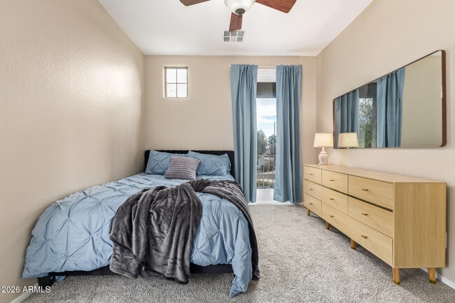 Building Photo - 3143 S Southwind Dr