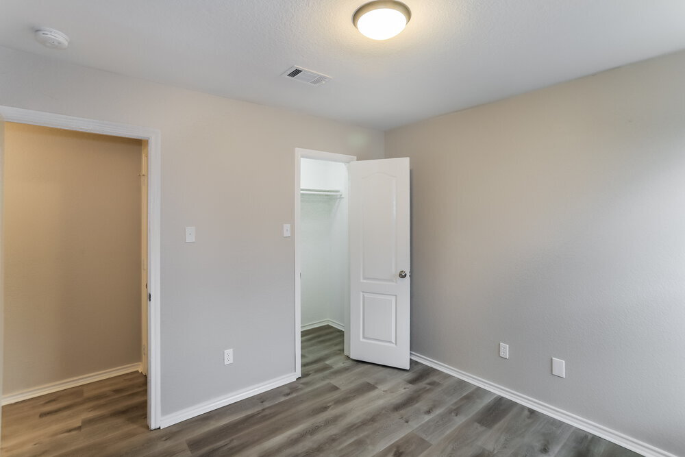 Building Photo - 3016 Casa Bella Dr
