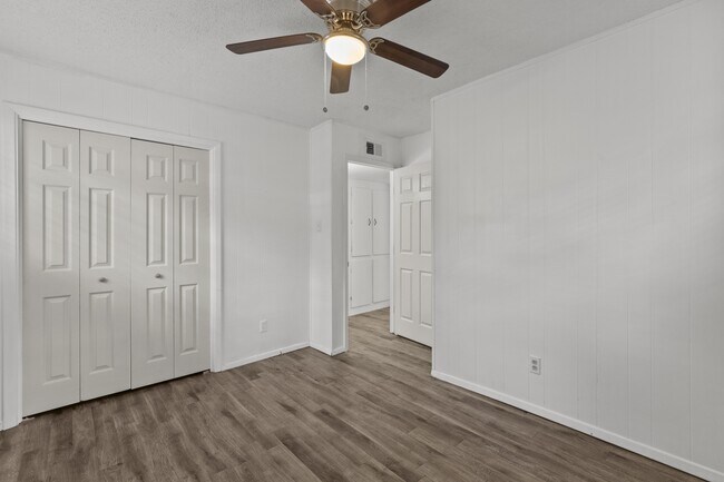 Building Photo - 110 Apache Hills Dr