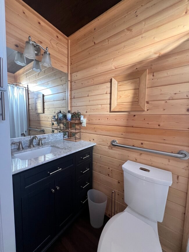 Building Photo - 9640 Nika Trail NW