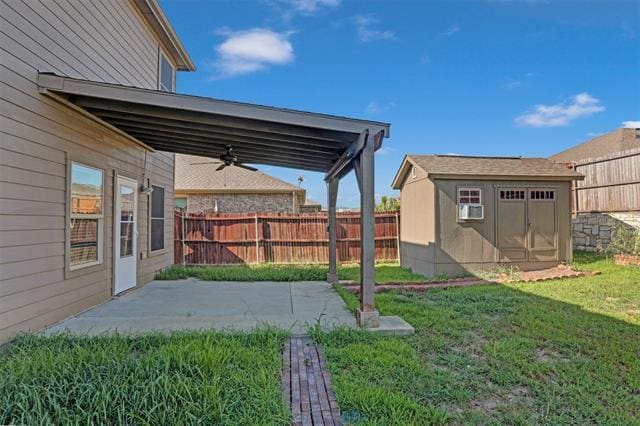 Building Photo - 2138 Meadow View Dr