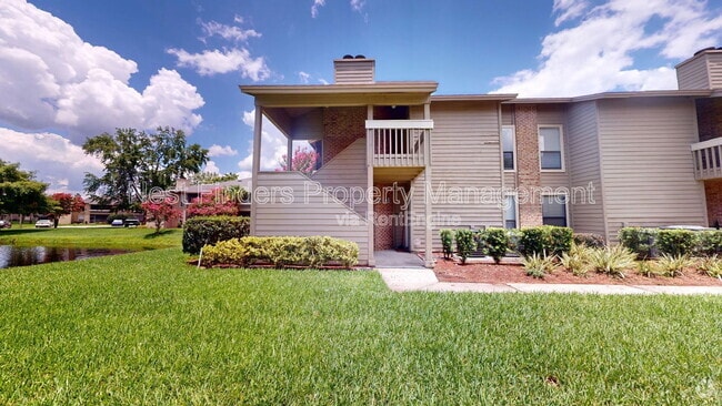Building Photo - 10200 Belle Rive Blvd