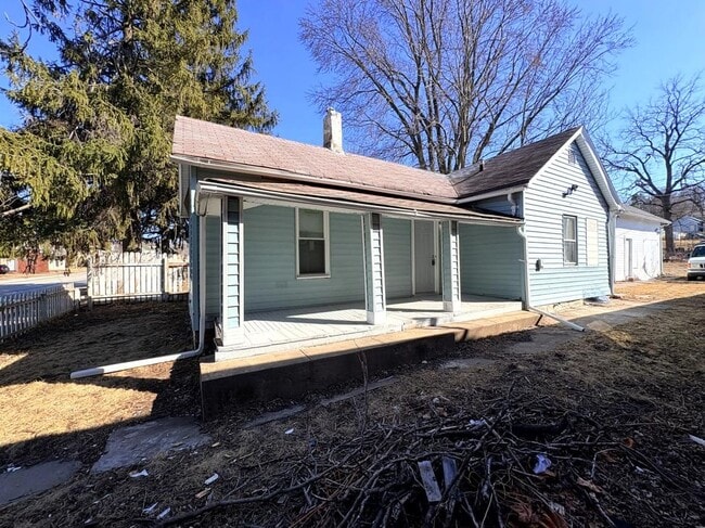 Building Photo - 2708 7th Ave