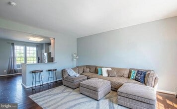 Building Photo - 41900 Restful Terrace