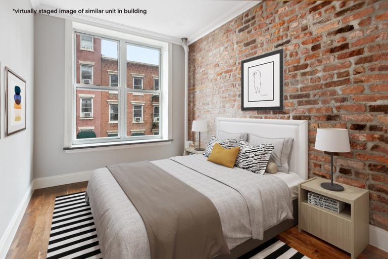 Primary Photo - 120 Mulberry St