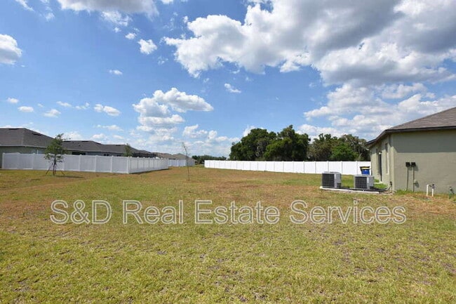 Building Photo - 2767 Red Egret Dr