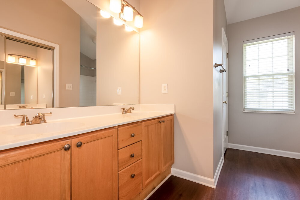 Building Photo - 3924 Huntmeadow Dr