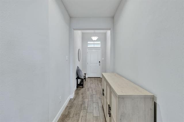 Building Photo - 120 Tanager Dr