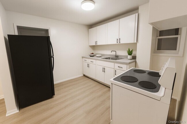 Building Photo - 138-72 Francis Lewis Blvd