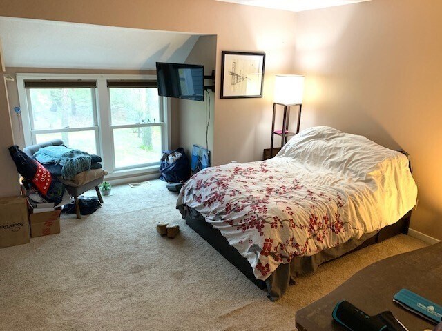 Building Photo - 29 Amity Pl