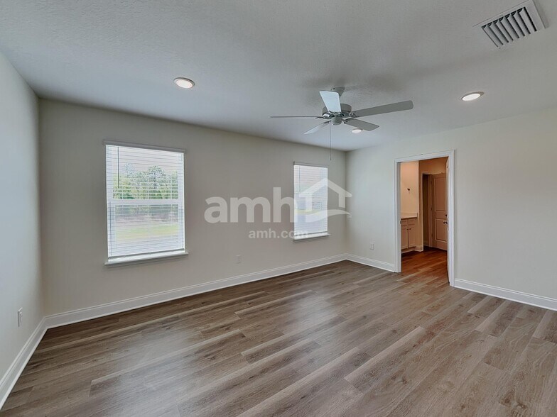 Building Photo - 5686 Dease Rd
