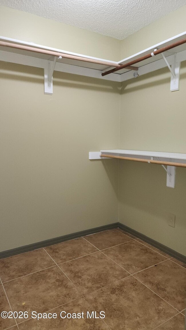 Building Photo - 1336 Pace Dr NW