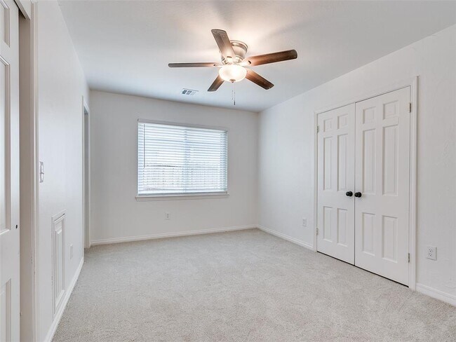 Building Photo - 2304 NW 56th Terrace