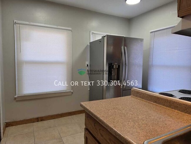 Building Photo - 1014 Berwin St