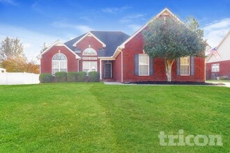 Building Photo - 228 Forsyth St