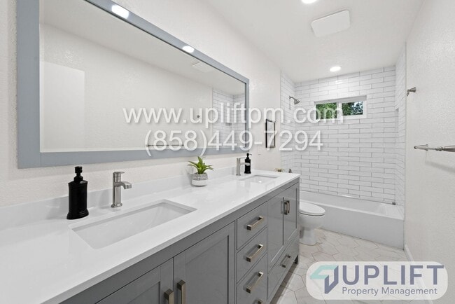 Building Photo - Country Estates - 4 bedroom 3 bathroom ove...