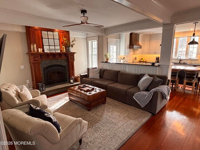 Building Photo - 333 Woodland Ave