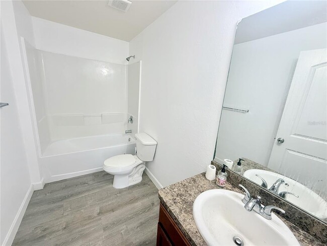 Building Photo - 5325 Ocarina Rd