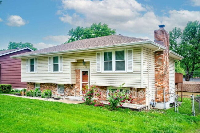 Building Photo - 6910 NW Belvidere Pkwy